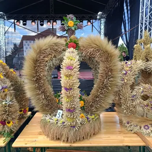 Sołectwo Ołobok zwycięzcą konkursu na najpiękniejszy wieniec dożynkowy w powiecie