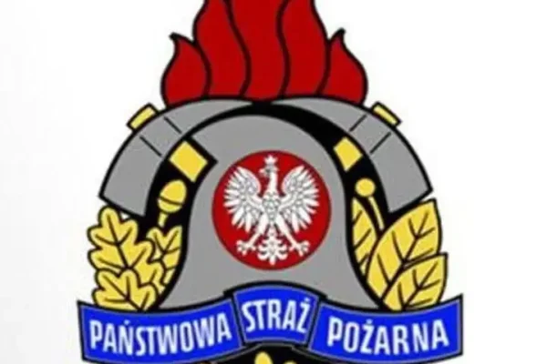 Minutą ciszy uczczono pamięć śp. sierż. Natana Sieronia przed komendą w Bolesławcu