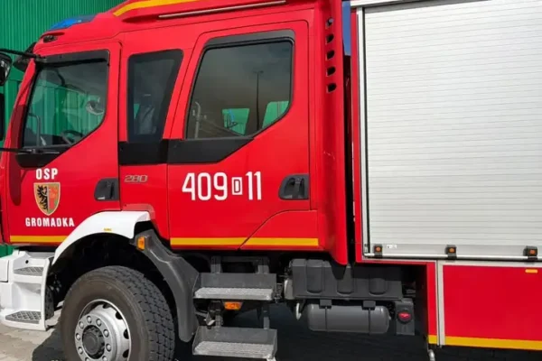 Pożar sadzy w Gromadce – interwencja OSP KSRG