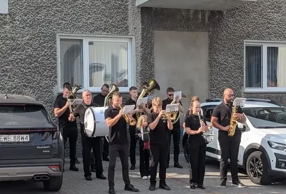 Odpust parafialny w Bolesławcu z udziałem strażaków OSP i orkiestry ze Żdżar