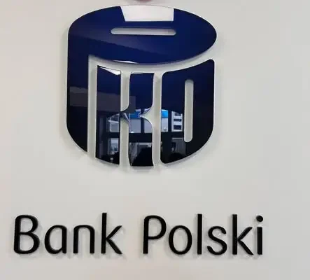Nowogrodziec: siódmoklasiści poznali tajniki pracy w banku