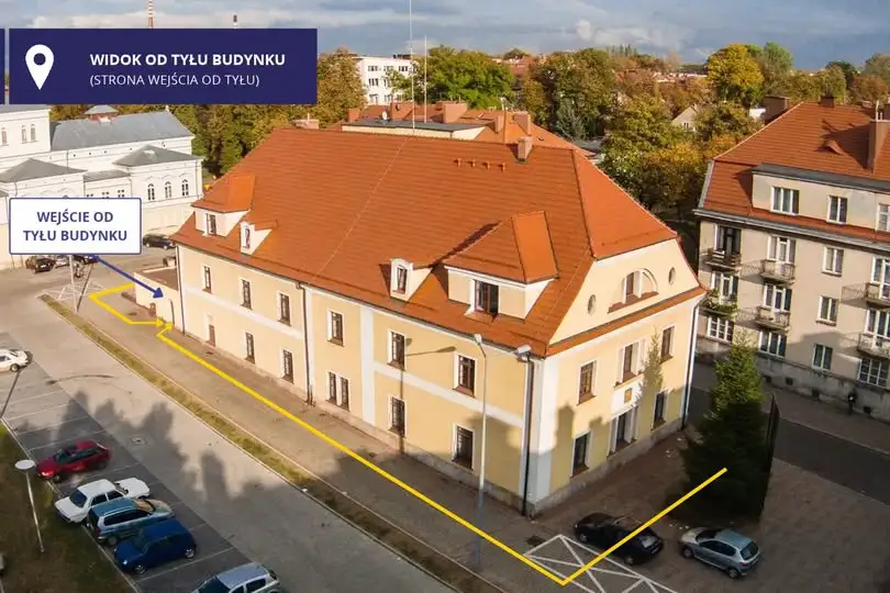 Remont urzędu gminy w Bolesławcu: zmiana wejścia i utrudnienia dla mieszkańców